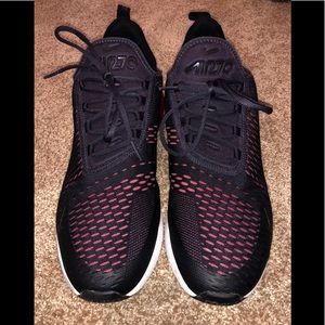 Nike Air 270 Black/Red Sneakers